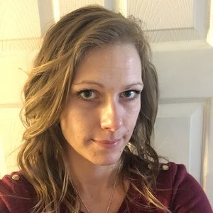 Meet your Posher, Kendra